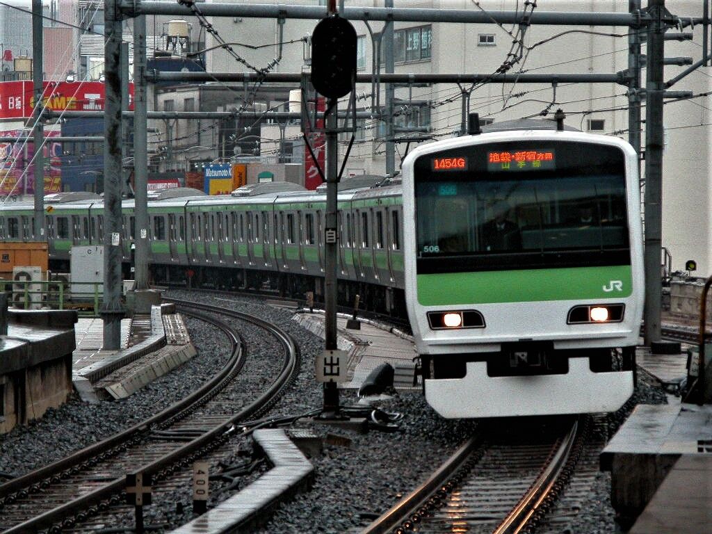 ご苦労様でした。山手線E231系500番台。 : Silence Express