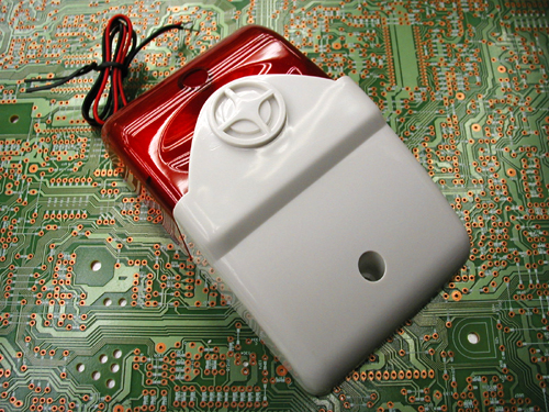 防犯にも 合図にも 呼び鈴代わりにも 用途は色々 アラームユニット シリコンハウスへようこそ