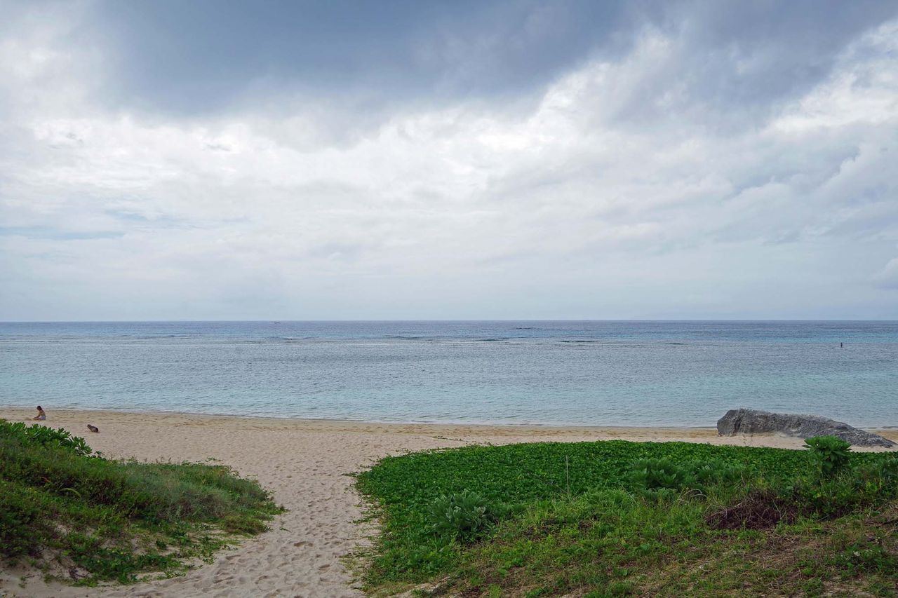 波照間島と泡波 南十字星 蘭と旅の物語