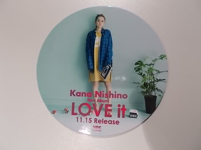 西野カナカフェ ネコ家具展 Estacao Central 避難小屋