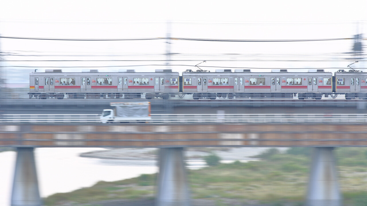 田園都市を流す 銀色電車研究室 Nano Factory公式ブログ 田園都市を流す 銀色電車研究室 Nano Factory公式ブログ