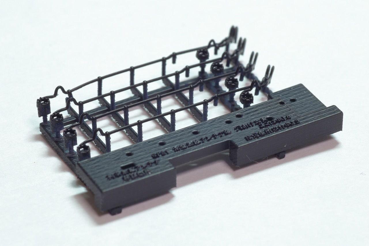 精密加工品 クモニ13033(南シナ、常磐アンテナ付) nano factory 新製品情報8月号！ : 銀色電車研究室 ＠nano