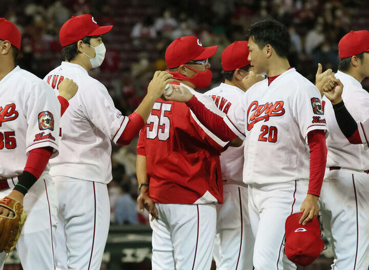 朗報 カープ逆転csの夢まだまだ見れる 6連勝で3位巨人と5ゲーム差 借金もついに1桁に ニュース ミリオネア