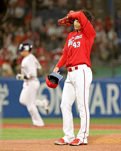カープ試合結果 ヤ5 4広 22 8 23 森下5回2失点降板 マクブ3ラン 會澤犠飛で4得点し一時リードも 救援陣が村上に逆転3ラン浴び敗戦 カープ5連敗 今季最多借金7 5位転落 ニュース ミリオネア