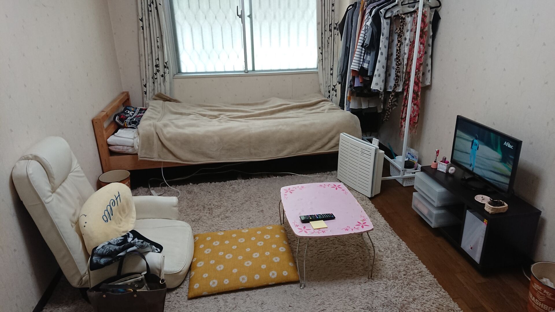 部屋の模様替えと面接 実家暮らしアラフォー独身女の底辺日記 部屋の模様替えと面接 実家暮らしアラフォー独身女の底辺日記
