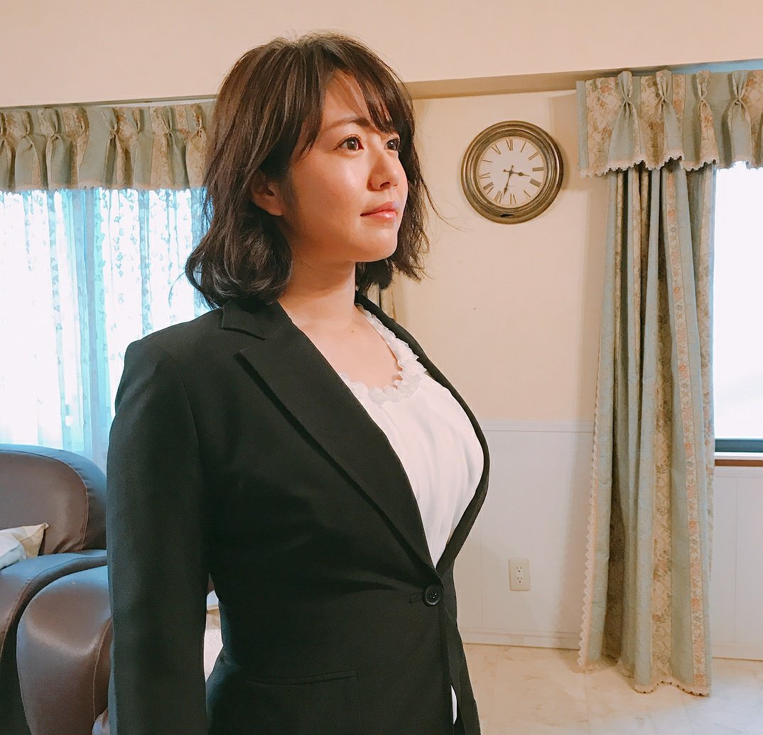 グラドル 気持ちも 巨乳も 思い切りはじけます 磯山さやか 話題のスタジアム グラドル 気持ちも 巨乳も 思い切りはじけます 磯山さやか 話題のスタジアム