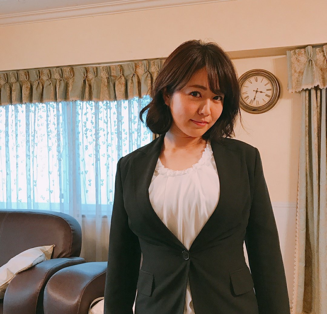 グラドル 気持ちも 巨乳も 思い切りはじけます 磯山さやか 話題のスタジアム グラドル 気持ちも 巨乳も 思い切りはじけます 磯山さやか 話題のスタジアム