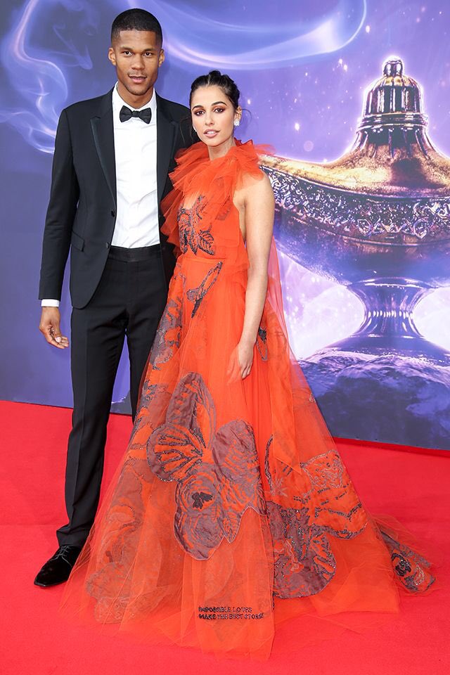 ナオミスコット出演 映画アラジンに新キャラ ダリア なぜ Sinderera5 経済ニュースそうなんだ24時 ナオミスコット出演 映画アラジンに新キャラ ダリア なぜ Sinderera5 経済ニュースそうなんだ24時