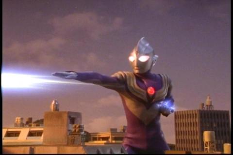 ダイゴ隊員 ウルトラマンティガ なぜこんなにも大ヒットとなったのか ウルトラマンシリーズをリスタートするにあたってのスタッフの強い決意の表明とは 実は1度だけ Sinderera5 経済ニュースそうなんだ24時