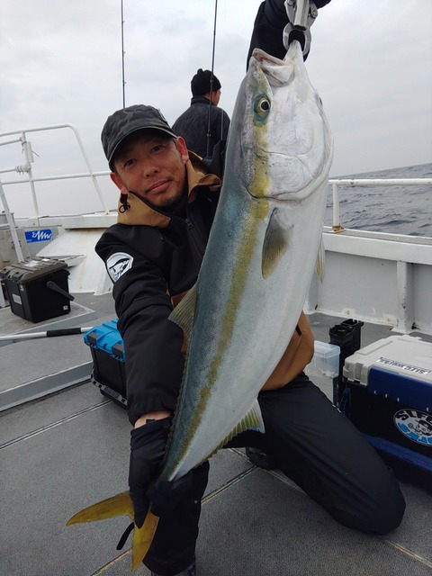 KIMG0656_02_BURST1000656