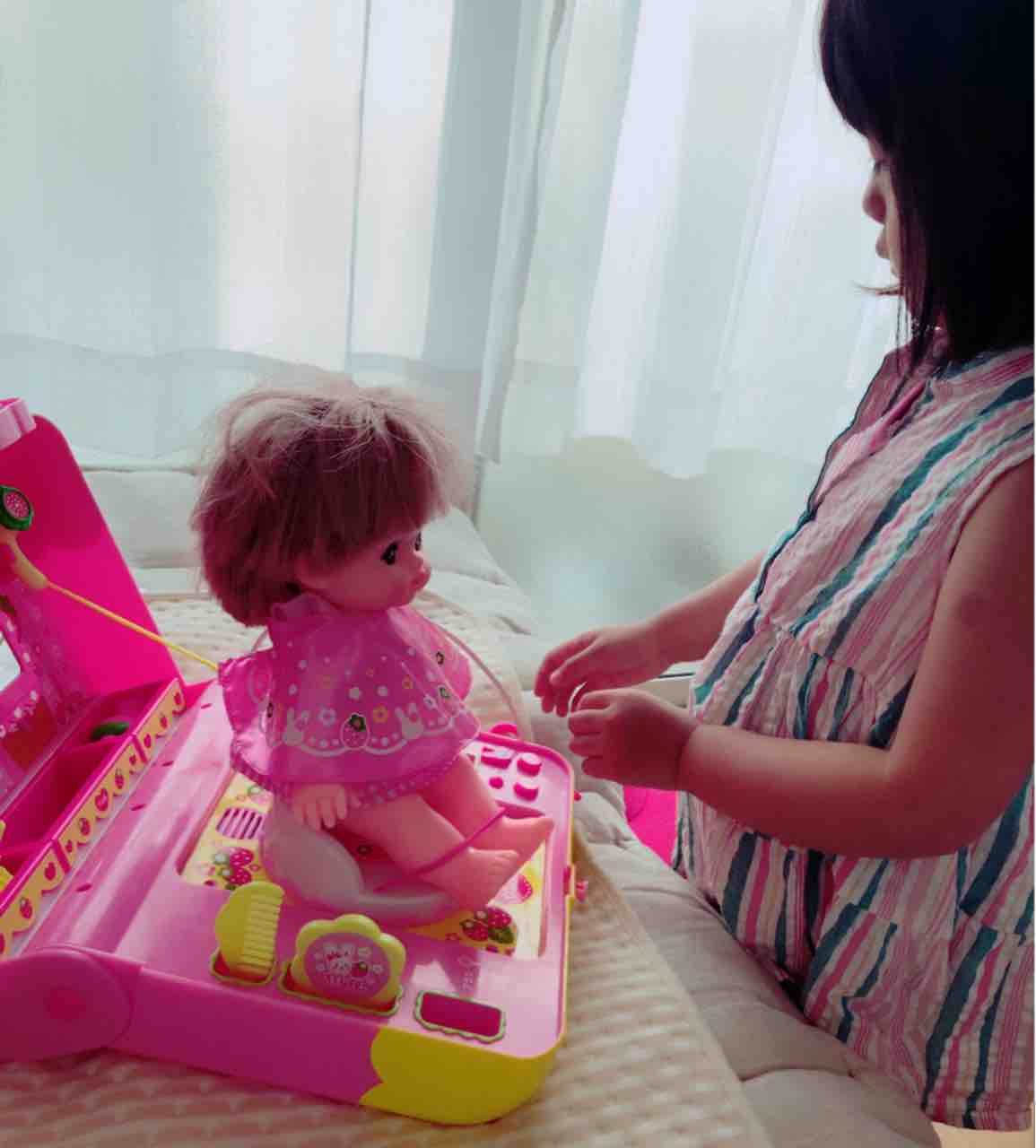 3歳 メルちゃんの美容室セットに夢中 どこまで欲しいものを与えるか問題 明日のことは 明日にしましょうよ 3歳 メルちゃんの美容室セットに夢中 どこまで欲しいものを与えるか問題 明日のことは 明日にしましょうよ