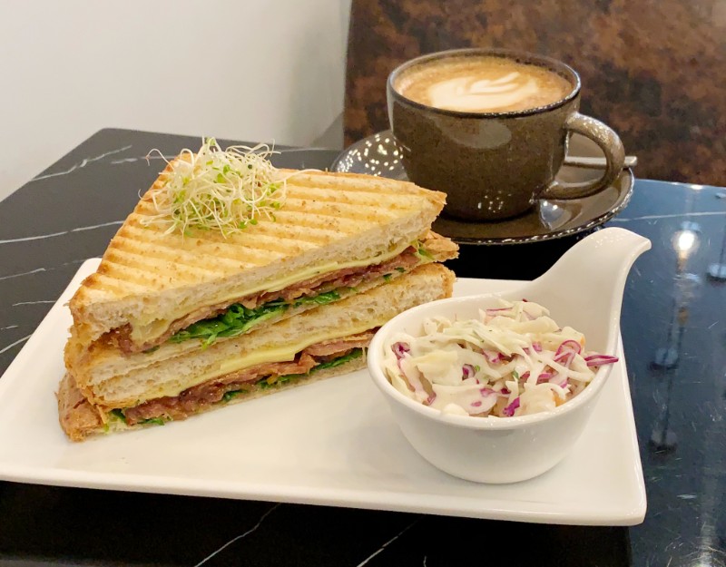 グルメ Black Fairy Coffee ブラックフェアリーコーヒー ラベンダーの快適カフェ おまる部長はシンガポール生活中です
