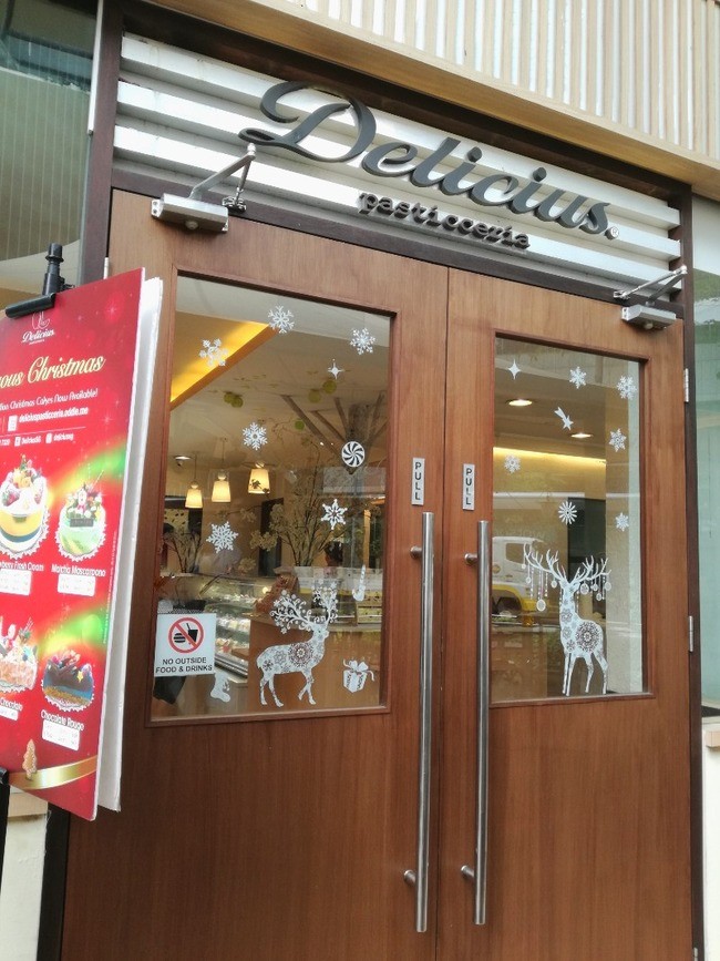 8d6e8698-s