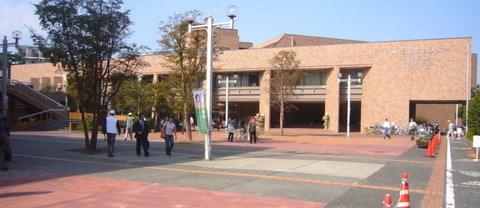 【会場】麻生市民館 建物2