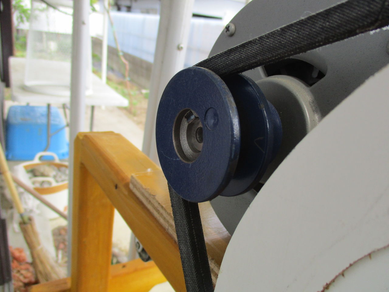 歌うuncle Kの部屋の扉 土振るい機製作に挑戦してみました