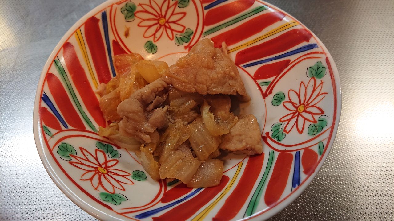 豚ロース薄切り肉と白菜 すき焼き風煮 調理師免許を活かす W