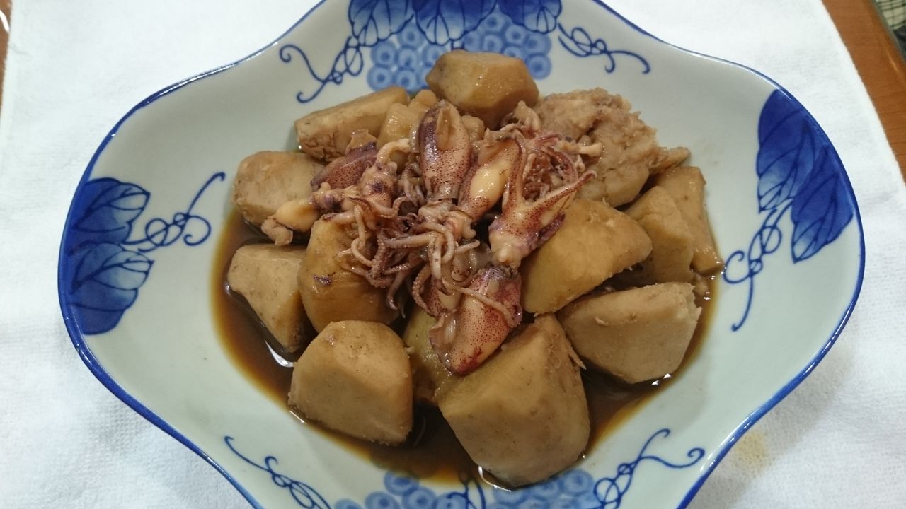 いかと里芋の煮物 調理師免許を活かす W いかと里芋の煮物 調理師免許を活かす W