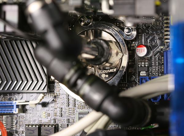 ガス冷 水冷システム Pcg ヴァイスを始めた人の日記