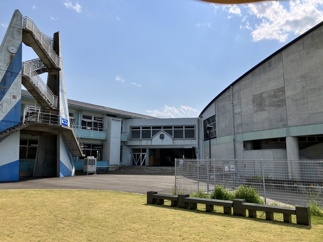 60ABC61A-5BB0-4707-9393-32C7B2F6B3FE