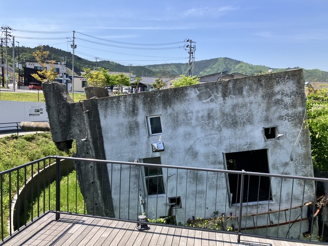 6D675BD0-D2CA-4815-A603-B590FF029CAE