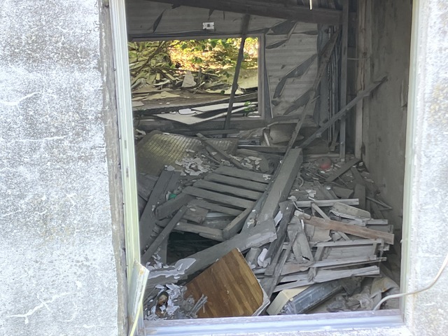 B6AF29AB-F92C-4CEE-8F6B-3AB8061EB7F5