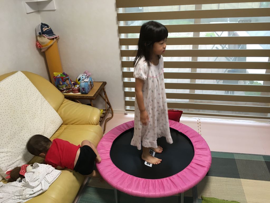 自宅でトランポリン 津田blog