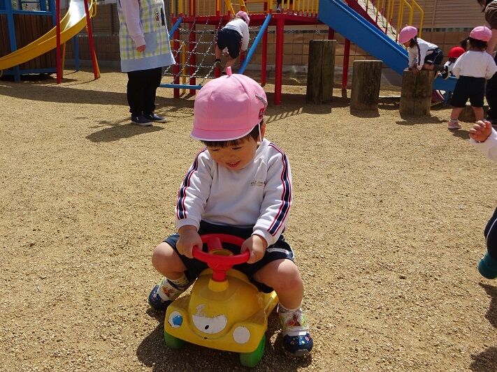 心光こども園のブログ お外遊び