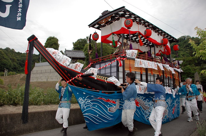 素鵞（そが）神社の船みこし 今治市大西町 2009.5.16 : すう写真館