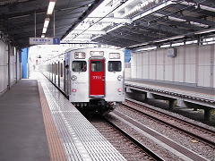 希望ケ丘駅