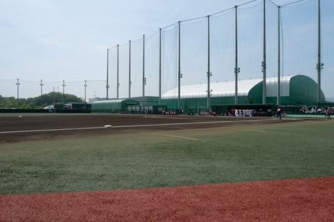 スタジアム：森林どり泉