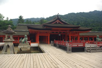 厳島神社