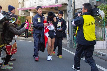 駅伝:9区走者