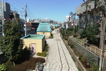 反町駅部分