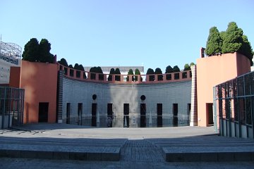水のホール