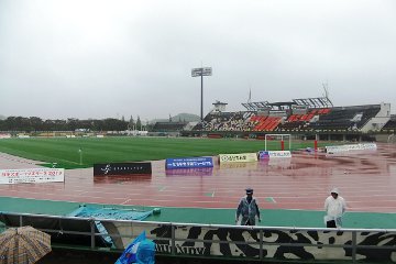 スタジアム:本城