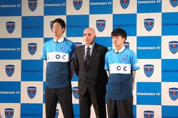 新体制会見2015