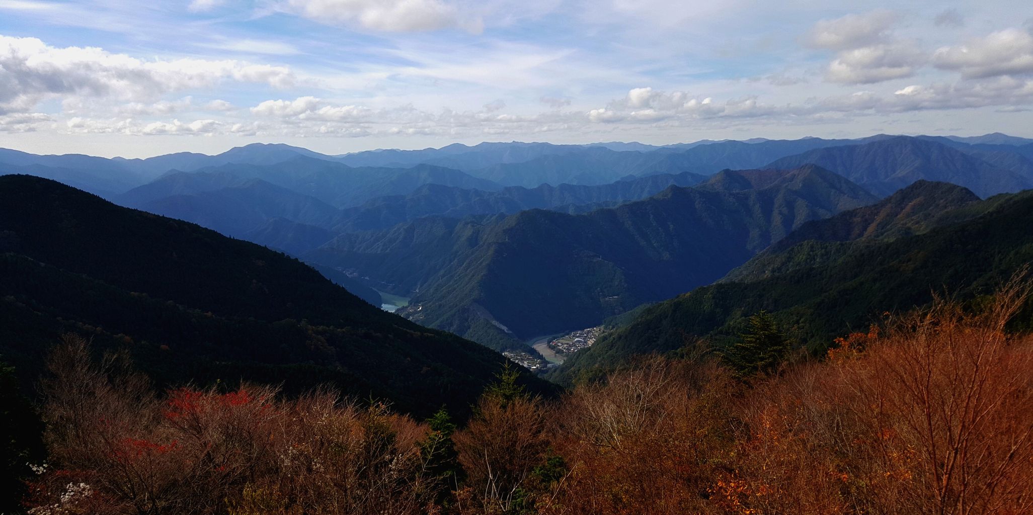 十津川村 紅葉 玉置山からのパノラマ眺望と 近くの瀞峡 関東から来て関西を知るブログ 旧 信州絶景 すぐ行ける眺望ドライブ