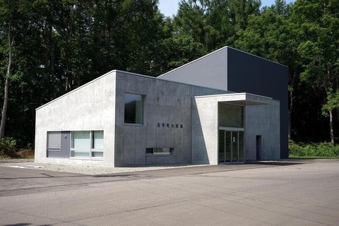 main_hall20210825-18265-1o2y18n