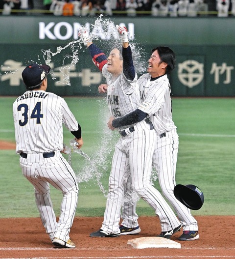 5cead2f9a641141954a91963598ebcbe_1