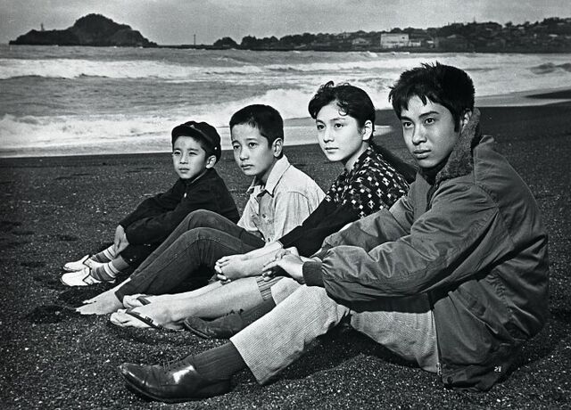 母ぁちゃん、海が知ってるよ : 暗闇の中に世界がある ーこの映画を観ず