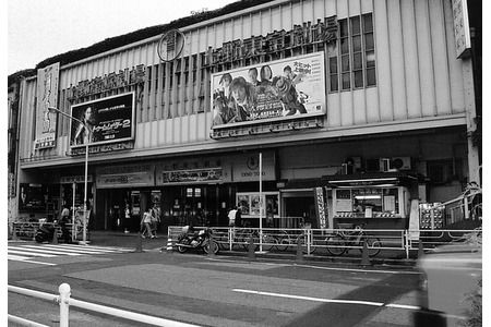 思い出の映画館２ 暗闇の中に世界がある ーこの映画を観ずして死ねるか ー