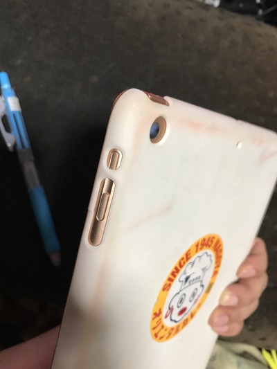 AD6EE564-58DE-4355-B1D1-0673255DF346