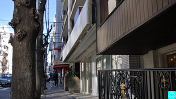 金王神社前交差点 1