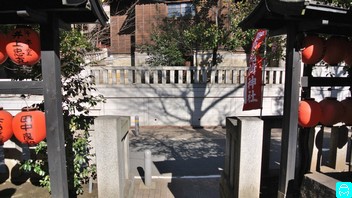 玉造稲荷神社 1