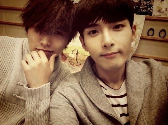画像 Super Junior ソンミン リョウク イェソン イトゥク ツイッター写真公開 K Pop 韓流 Newsブログ 画像 Super Junior ソンミン リョウク イェソン イトゥク ツイッター写真公開 K Pop 韓流 Newsブログ