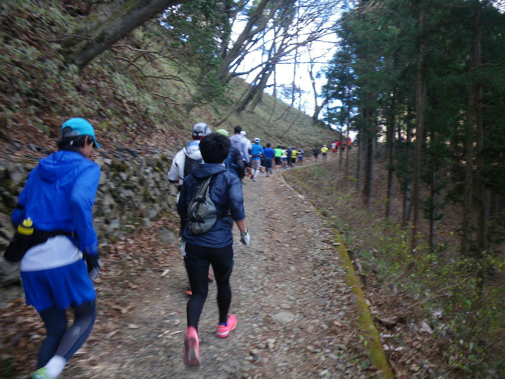 みたけ山トレイルランは一部積雪でつるつるでした しらちゃん日記