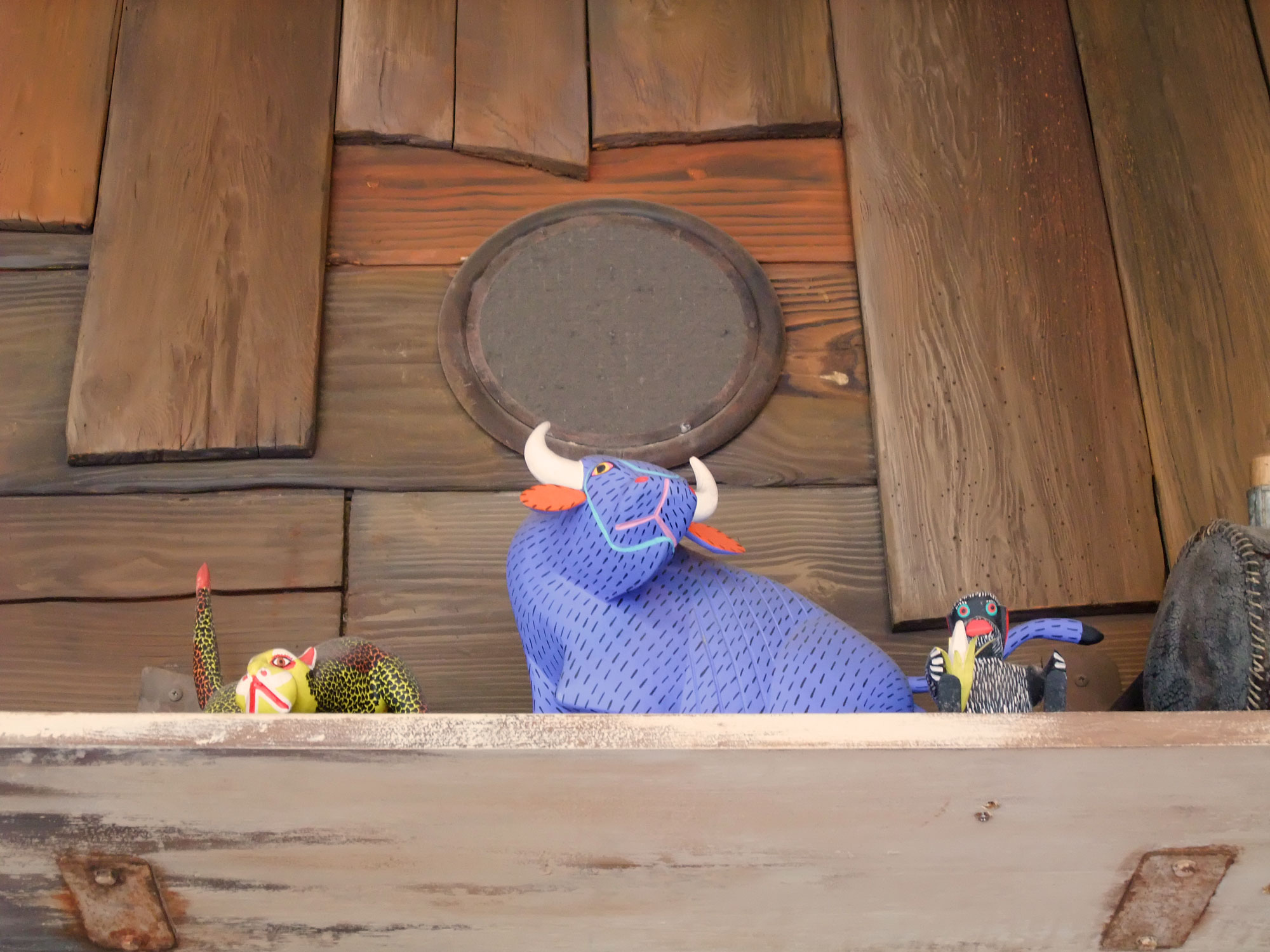 今年は青い牛 中年男が一人でディズニーシー