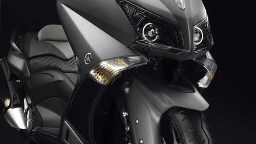 2012-Yamaha-T-MAX-ABS-EU-Sonic-Grey-Detail-001_gal_full