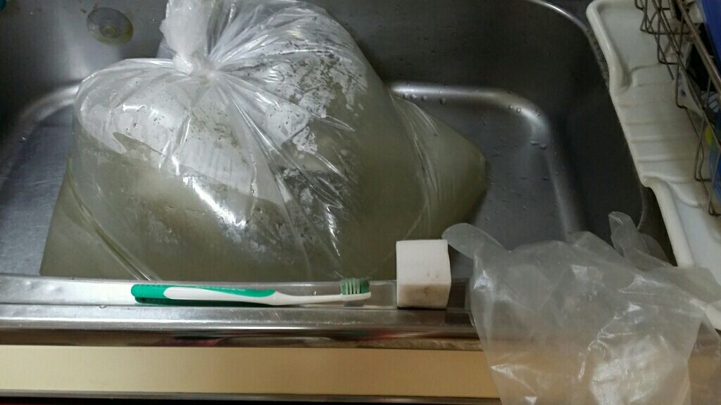噂のセスキ炭酸ソーダで5年越しの換気扇掃除 母親業務日記 噂のセスキ炭酸ソーダで5年越しの換気扇掃除 母親業務日記