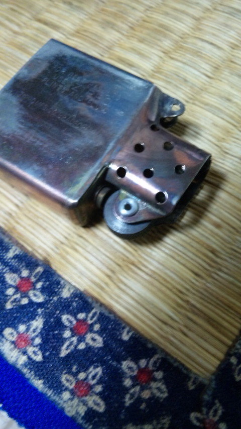 Zippo 自作穴あきリベット その1 謎の人 気まぐれ日記